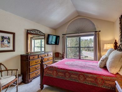 Three Bedroom Ski Home in Breckenridge