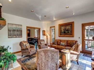Breckenridge Home 924127