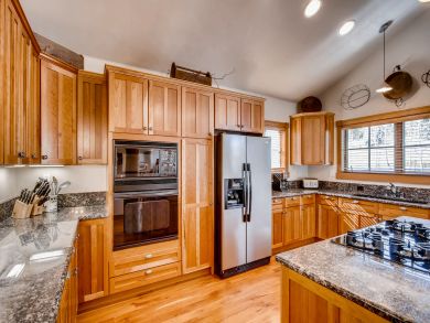 Breckenridge Luxury Vacation Home Sleeps Ten Guests