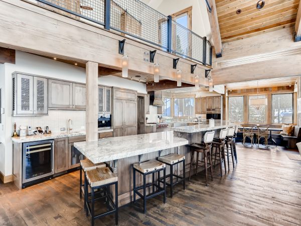 Elite Walk to Lift Chalet with Mountain Views & Hot Tub!