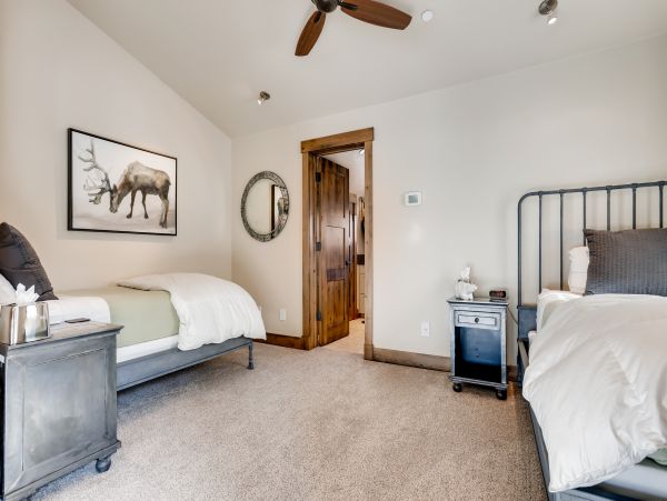 Elite Walk to Lift Chalet with Mountain Views & Hot Tub!
