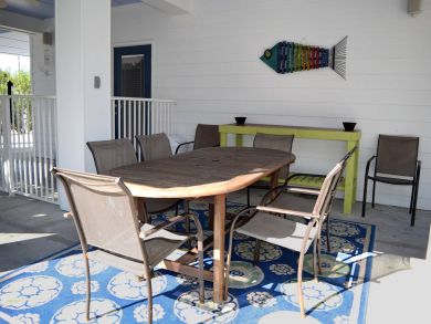 Four Bedroom Rental Home with Pool in Pensacola Beach