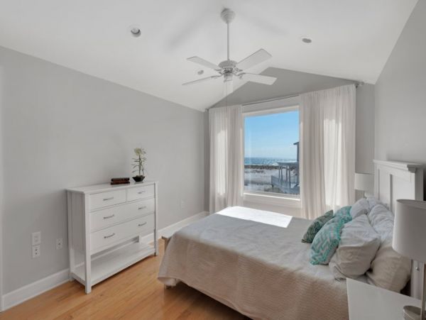 Pensacola Beach 4 Bedroom Vacation Home Sleeps 16 Guests