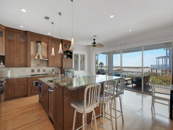 Pensacola Beach 4 Bedroom Vacation Home Sleeps 16 Guests