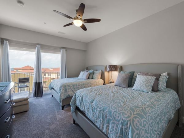 Luxurious Gulf-Front Townhome in Pensacola Beach