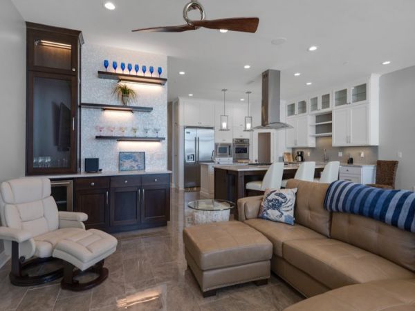 Luxurious Gulf-Front Townhome in Pensacola Beach