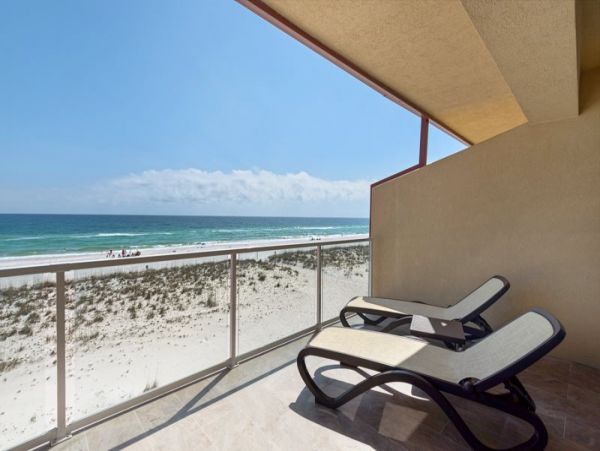 Luxurious Gulf-Front Townhome in Pensacola Beach
