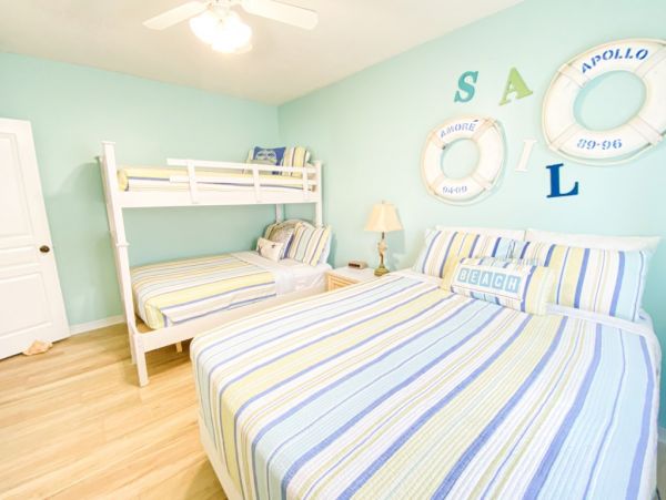 Pensacola Beach Vacation Accommodation on Beach