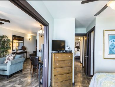 Lahaina Vacation Condo Sleeps Six Guests