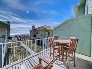 Beachside Three Bedroom Townhome in Pensacola Beach