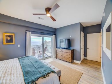 Beachside Three Bedroom Townhome in Pensacola Beach