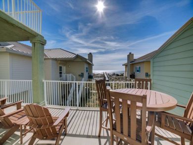 Beachside Three Bedroom Townhome in Pensacola Beach