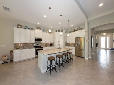 Three Bedroom Single Family Home in Naples