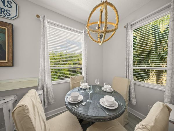 Siesta Key Vacation Home Three Bedrooms Walk to Beach