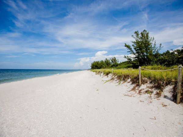 Captiva Island Rental Pool Home Four Houses Back From Beach