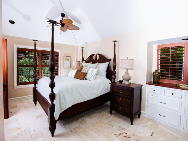 Captiva Island Rental Pool Home Four Houses Back From Beach