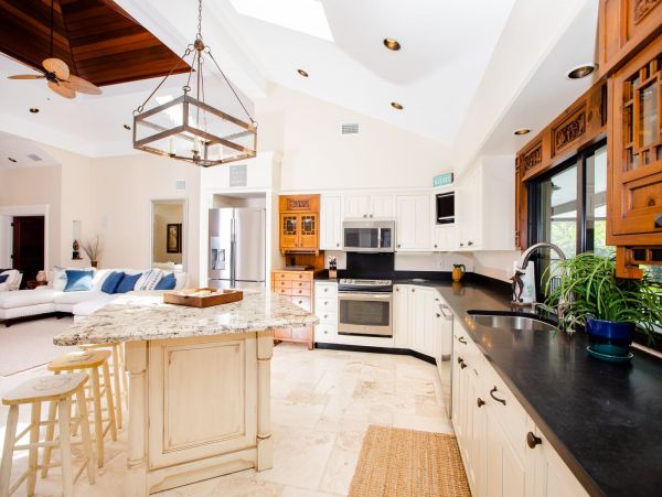 Captiva Island Rental Pool Home Four Houses Back From Beach