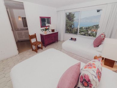Acapulco Home 924230
