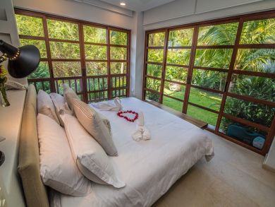 Acapulco Home 924232