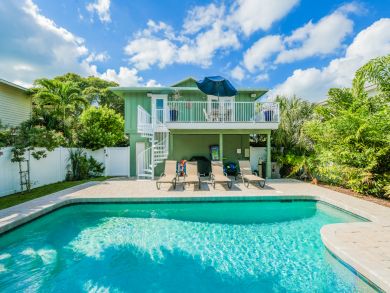Anna Maria Vacation Rental Sleeps Four Guests