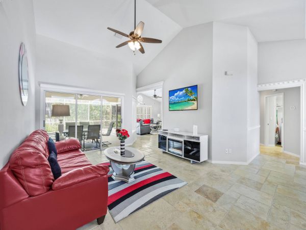 3 Bedroom Marco Island Vacation Home Private Pool