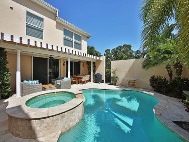 Naples Vacation Home Sleeps Eight Guests. Naples Vacation Home Sleeps Eight Guests.