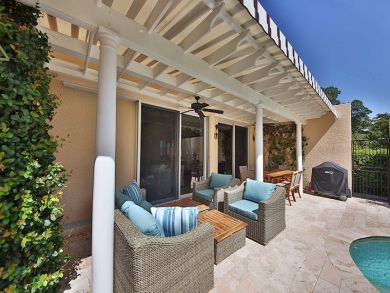 Naples Vacation Home Sleeps Eight Guests. Naples Vacation Home Sleeps Eight Guests.