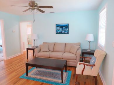 Great Value Bradenton Vacation Bungalow 3 Bedrooms Sleeps 6