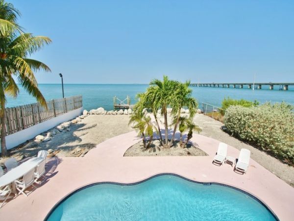 Marathon Vacation Home Sleeps Ten Guests Full Gulf Views