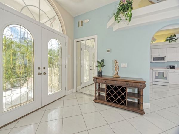 Marathon Vacation Home Sleeps Ten Guests Full Gulf Views