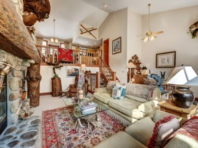 Beaver Creek Ski in Ski Out 3 Bedroom Vacation Townhouse