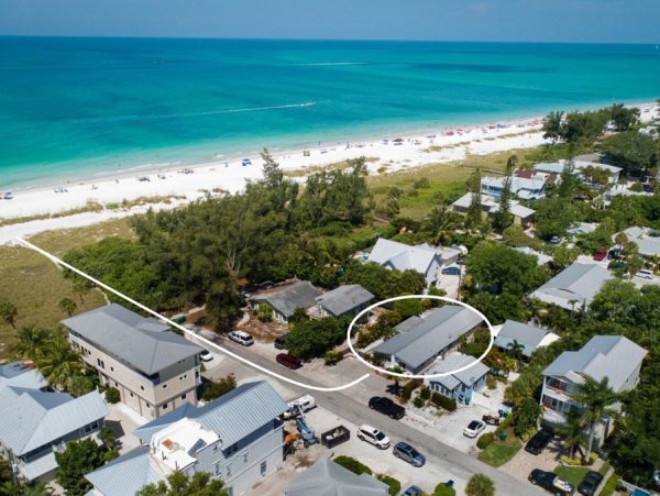 Anna Maria Duplex Vacation Rental Near Beach Path