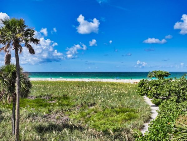 Anna Maria Duplex Vacation Rental Near Beach Path