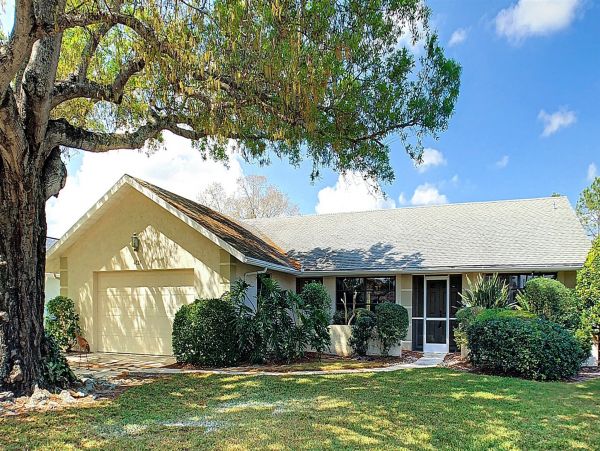 Sarasota Luxury Vacation Rental Home Four Bedrooms