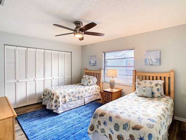 Sarasota Luxury Vacation Rental Home Four Bedrooms