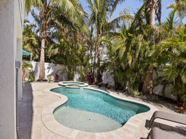 Anna Maria Island Vacation Home Sleeps Six Guests