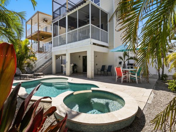 Anna Maria Island Vacation Home Sleeps Six Guests