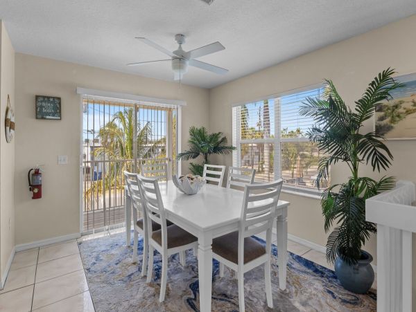 Anna Maria Island Vacation Home Sleeps Six Guests