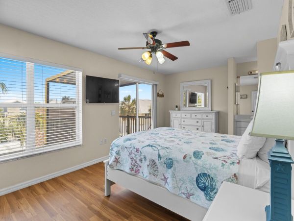 Anna Maria Island Vacation Home Sleeps Six Guests