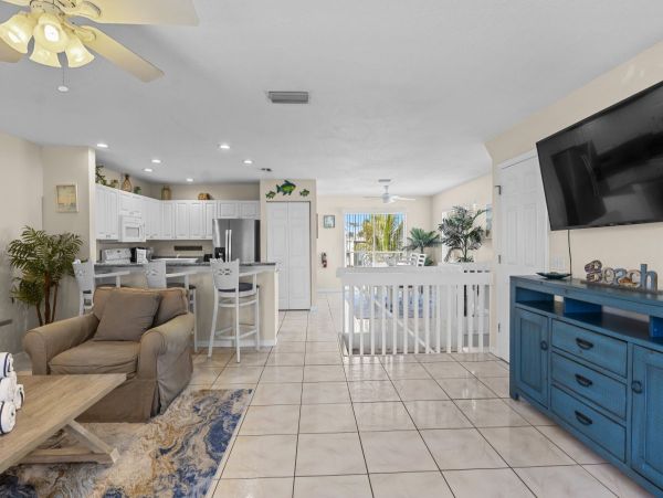 Anna Maria Island Vacation Home Sleeps Six Guests
