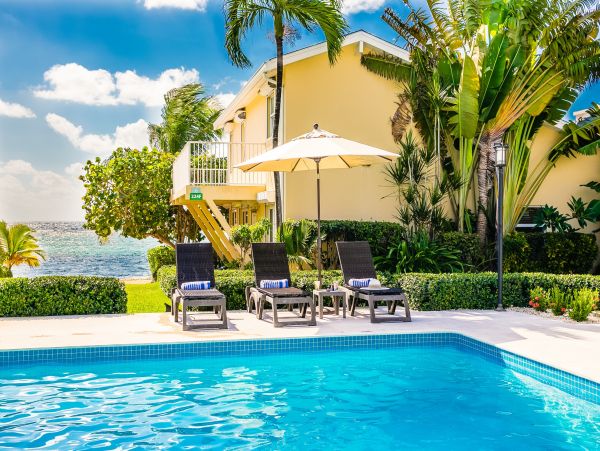 George Town Vacation Home Sleeps Eight Guests