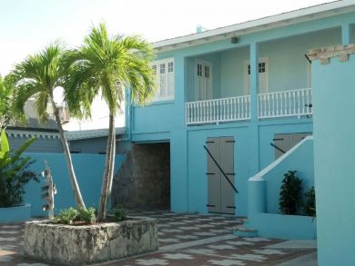 Walk to Beach One Bedroom Condo in St. Croix