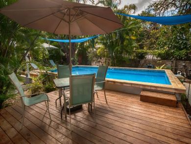 Walk to Beach One Bedroom Condo in St. Croix