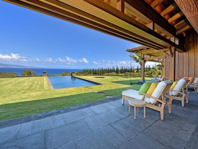 Luxury Four Bedroom Vacation Home in Kapalua Luxury Four Bedroom Vacation Home in Kapalua