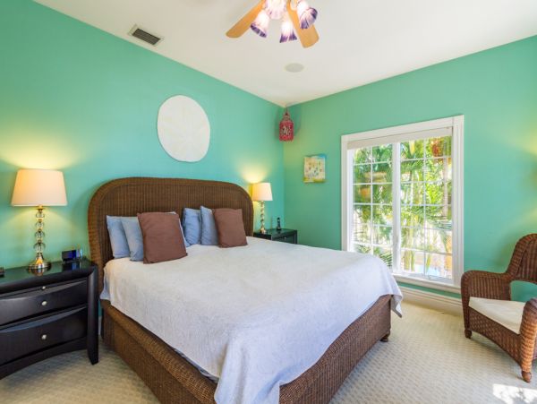 Key Colony Beach Luxury Vacation Home - VIP Retreat