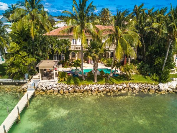 Key Colony Beach Luxury Vacation Home - VIP Retreat