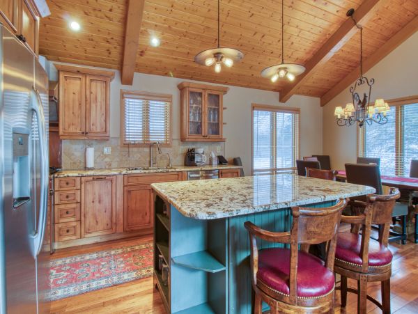 Vail Vacation Home Sleeps Twelve Guests