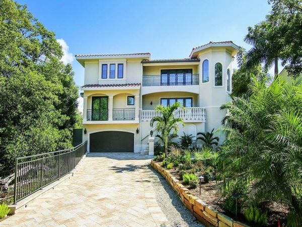 Captiva Island Luxury Vacation Rental Home Four Bedrooms