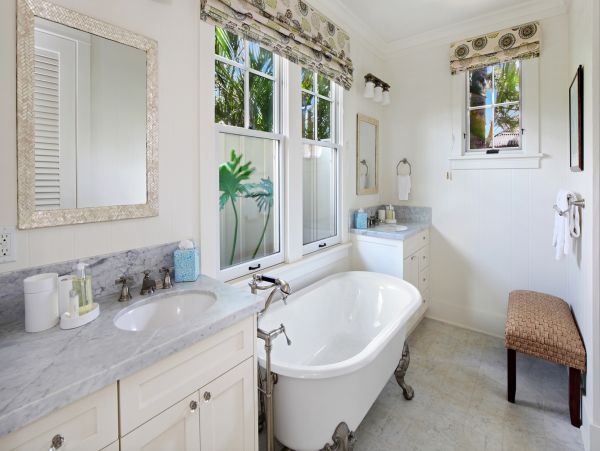 Poipu Vacation Rental - Kauai Luxury Plantation Cottage with Pool