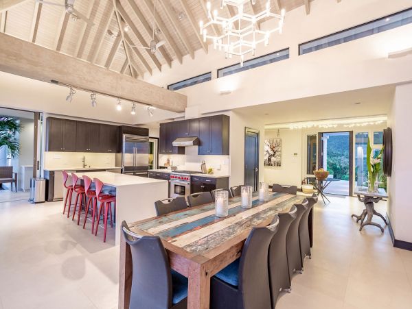 British Virgin Island Luxury Vacation Home Sleeps Ten Guests